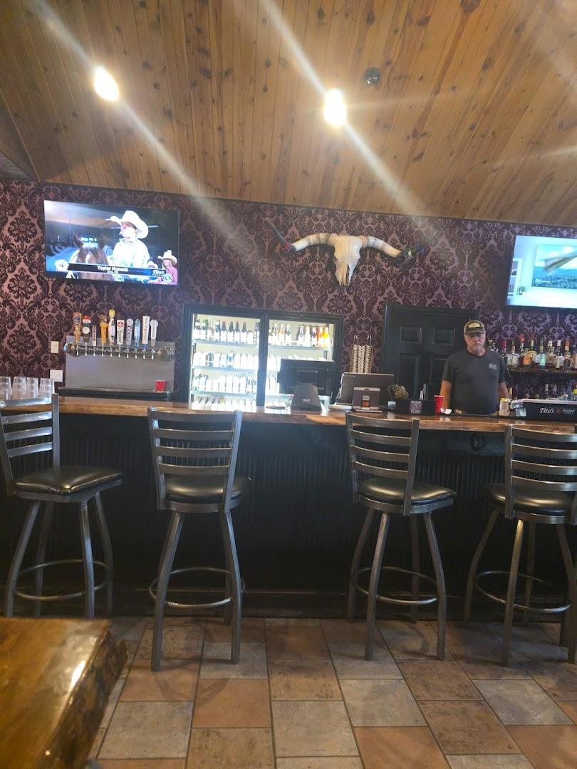 Dry Hollow Saloon & Grill