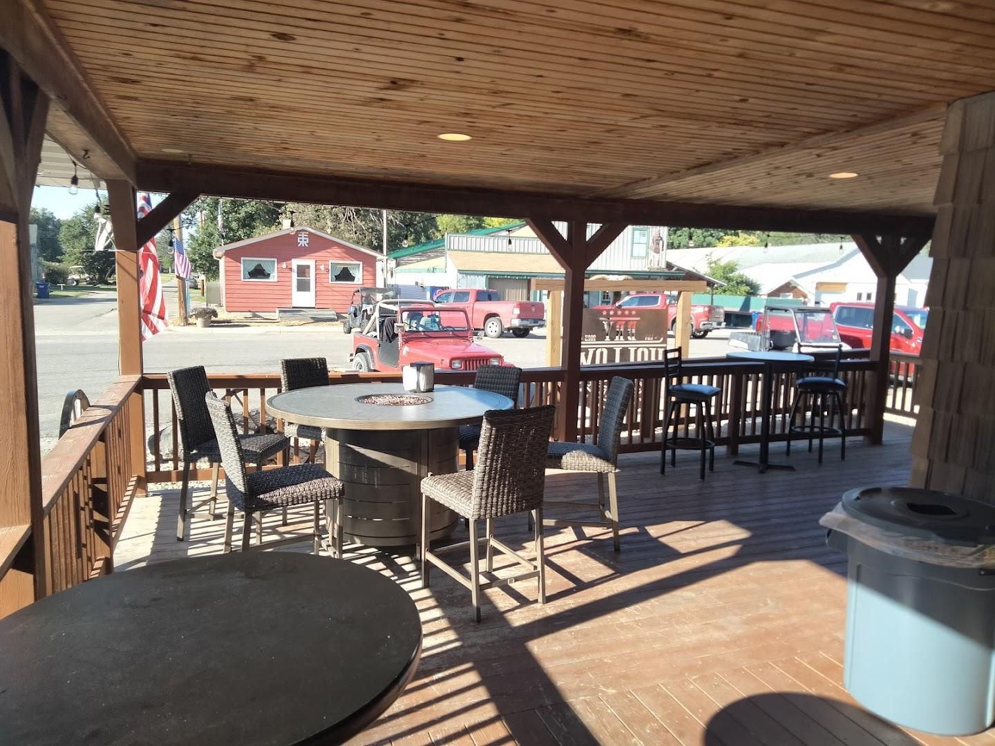 Dry Hollow Saloon & Grill