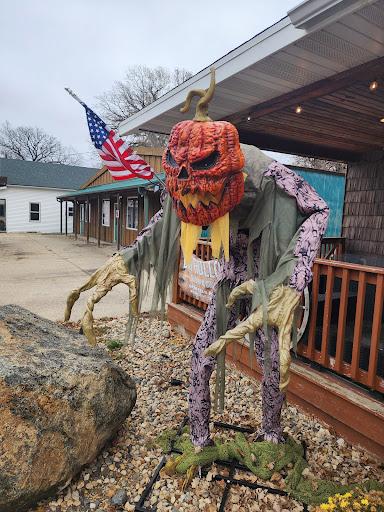 Dry Hollow Saloon & Grill